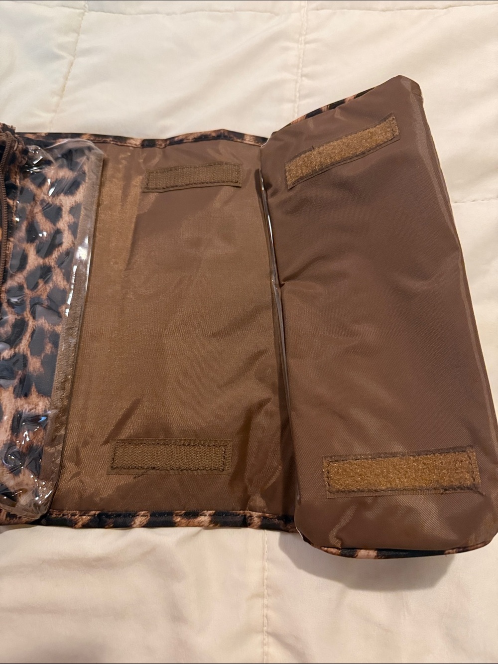 JM Collection Leopard-Print Cosmetic Case in Brown & Black - Picture 4 of 5